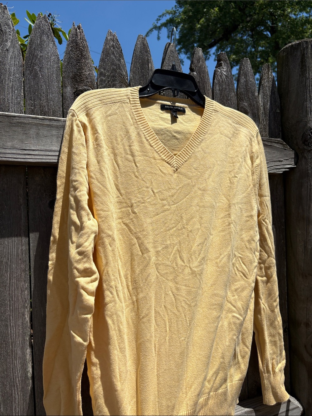 Banana Republic medium cotton butter v-neck.